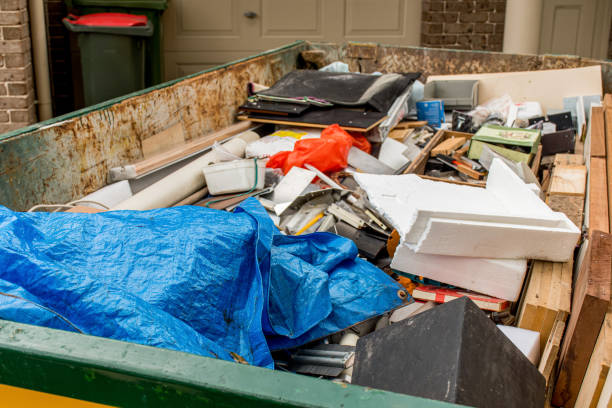 Best Construction Debris Removal  in Lakewood Clu, MI